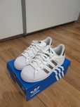Pantofi sport dama Adidas marimea 36, 2/3