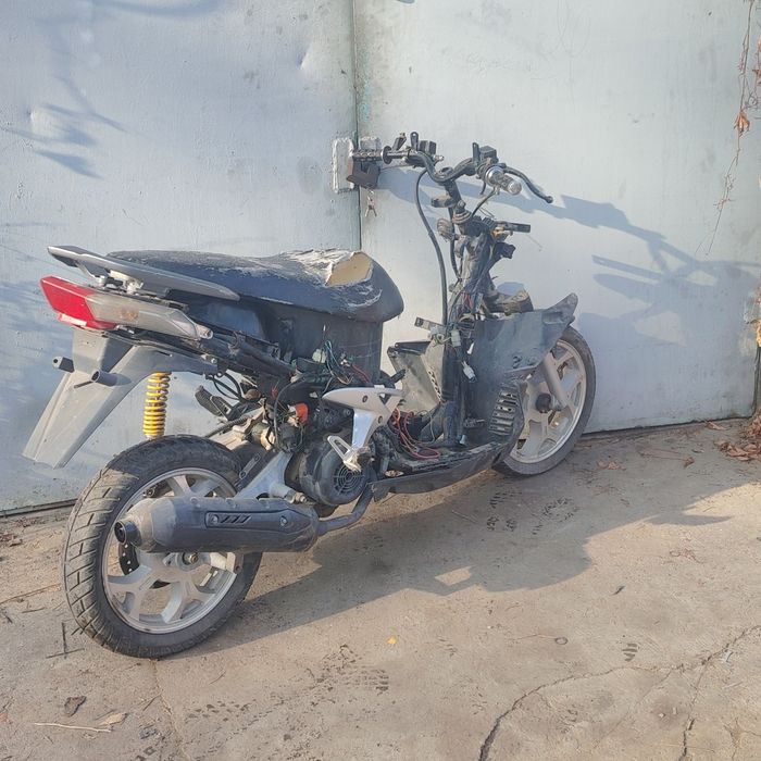 Мопед Мотадор джет 200