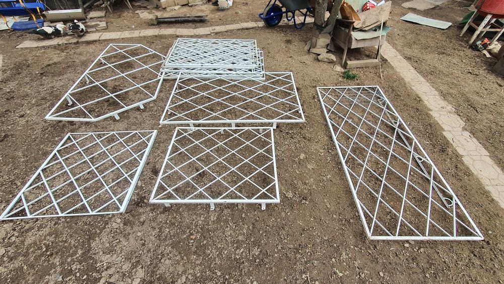 Grilaje ferestre , geamuri , casa , sau gard