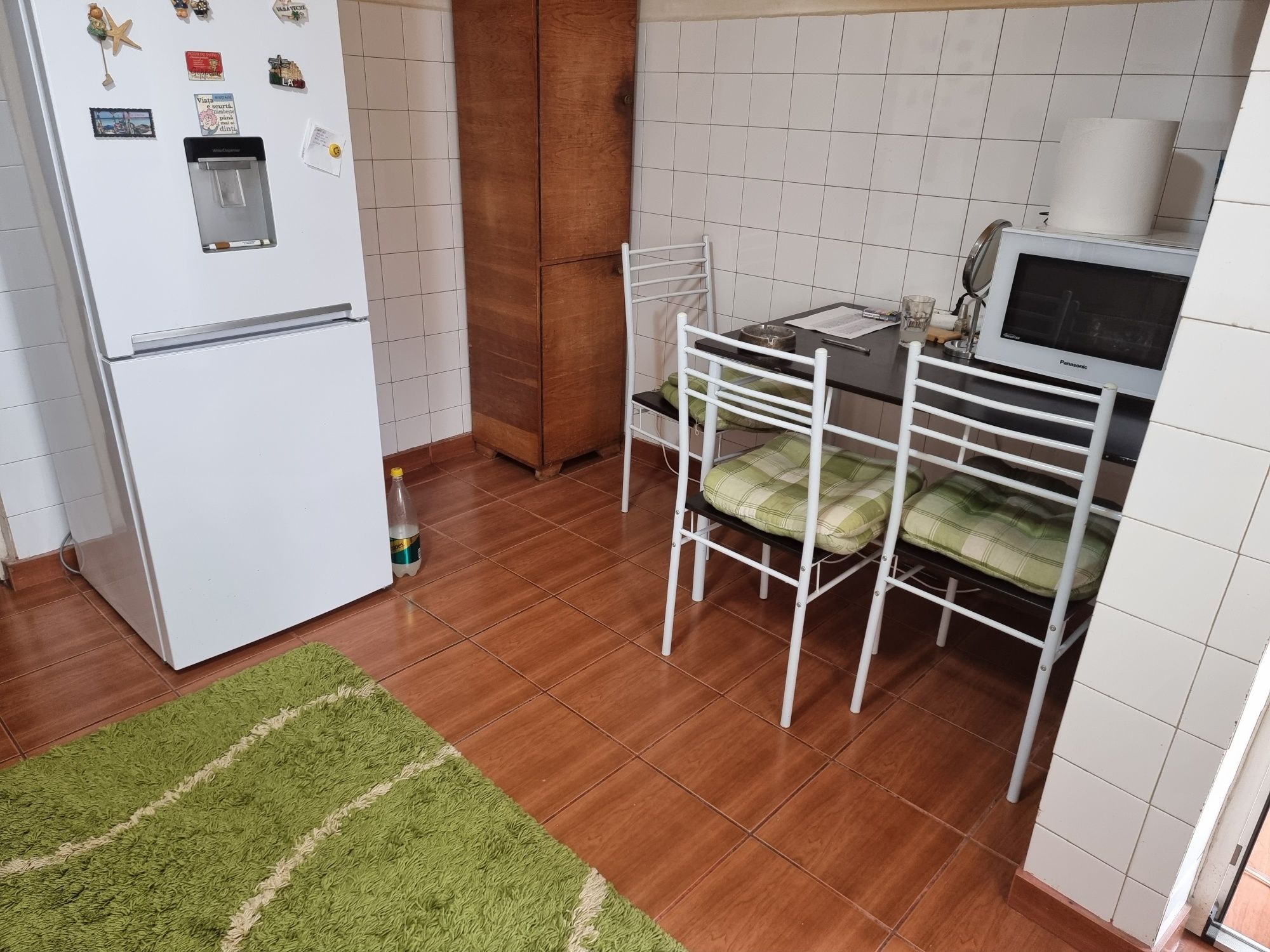 Caut colegă apartament