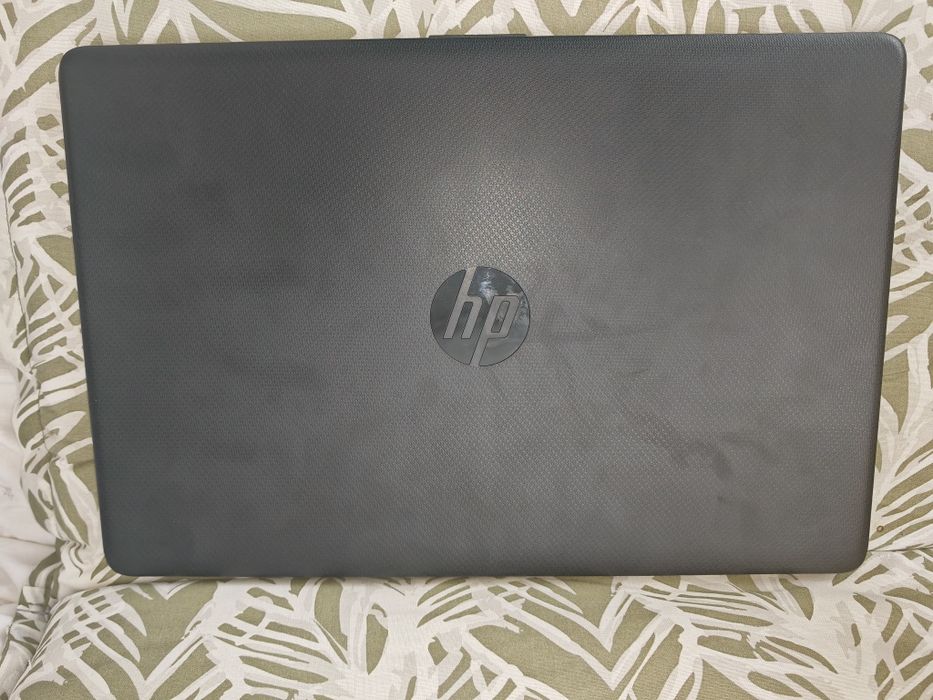 Laptop HP 15-dw1032nq cu procesor Intel® Celeron® N4020, 15.6", Full H