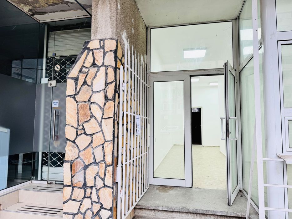 Дава се под наем Магазин в София, Банишора - 50 кв.м за 765 € - Снимка #1