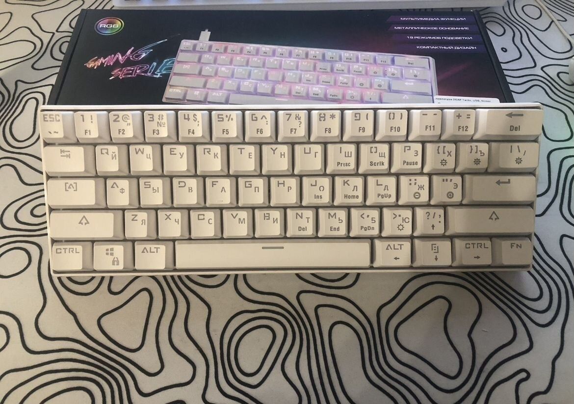 Механическая клавиатура с RGB