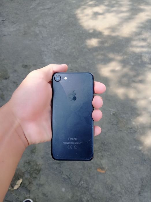 iPhone 7 xolati yaxshi
