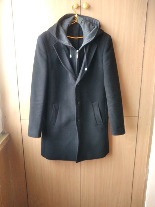1) Пальто драп, мужское б.у. 2)жен пальто б.у