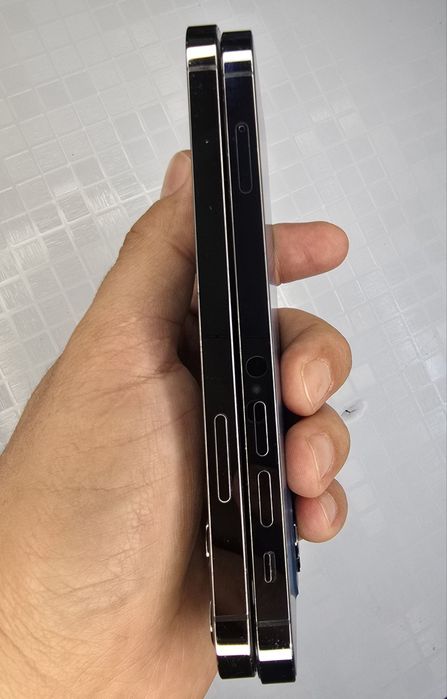 iPhone 12 Pro  256/128 GB