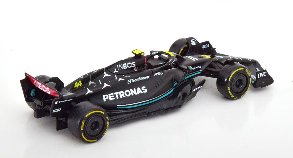 Macheta F1 Mercedes (W14) 2023, L. Hamilton, Bburago, 1:43