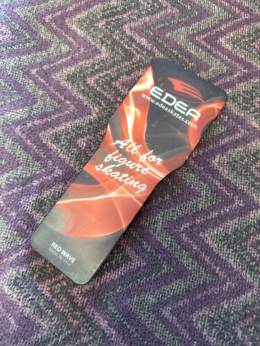 Спиннер для фигурного катания EDEA Red Wave Italy