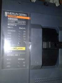 продам автоматический выключатель merlin gerin compact C801N ток 800A