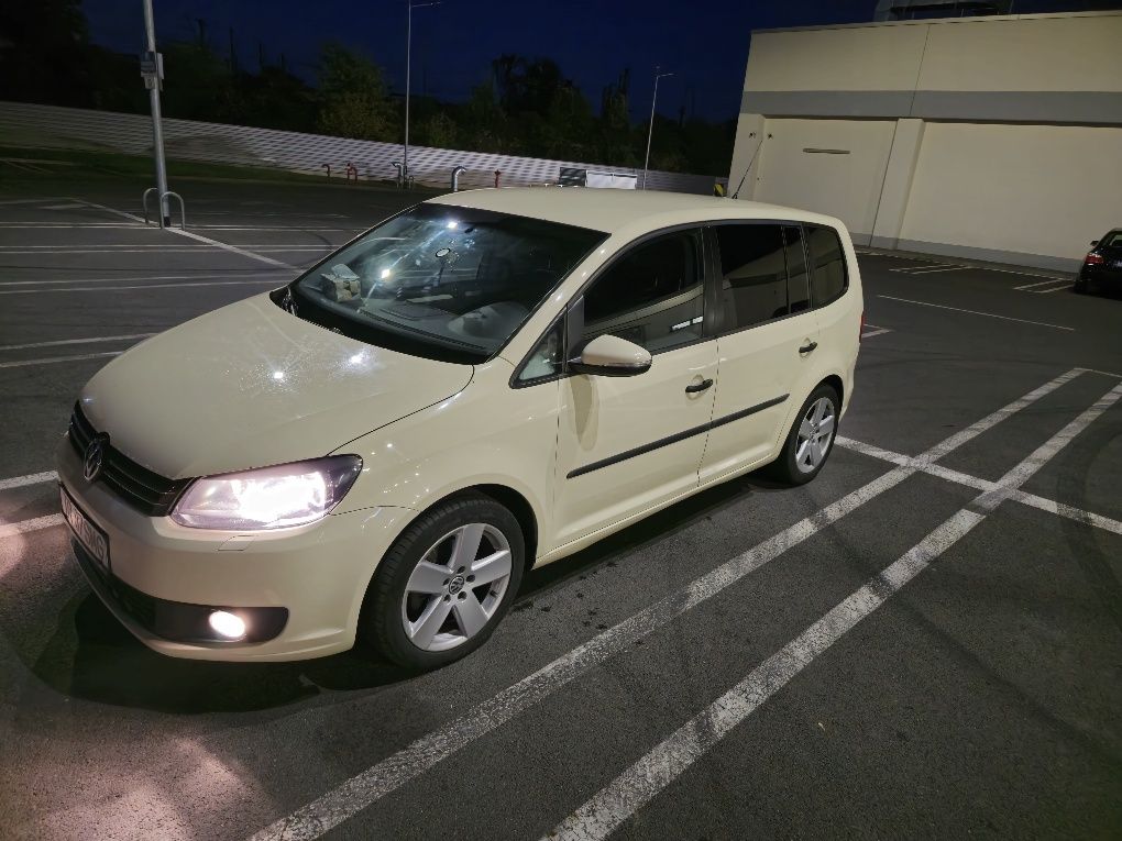 VW Touran 2.0 diesel an 2014