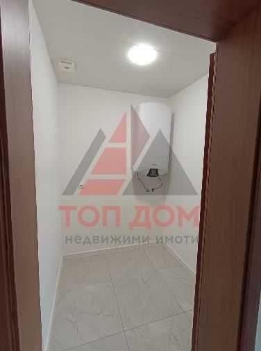 Тристаен!Площ 100кв.м!Завършен до ключ!м-т Траката!Втори етаж!Код72628