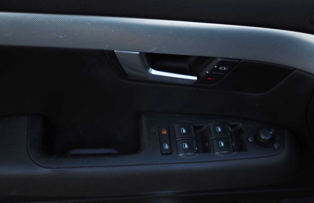 Vand Audi A4 B7  S line