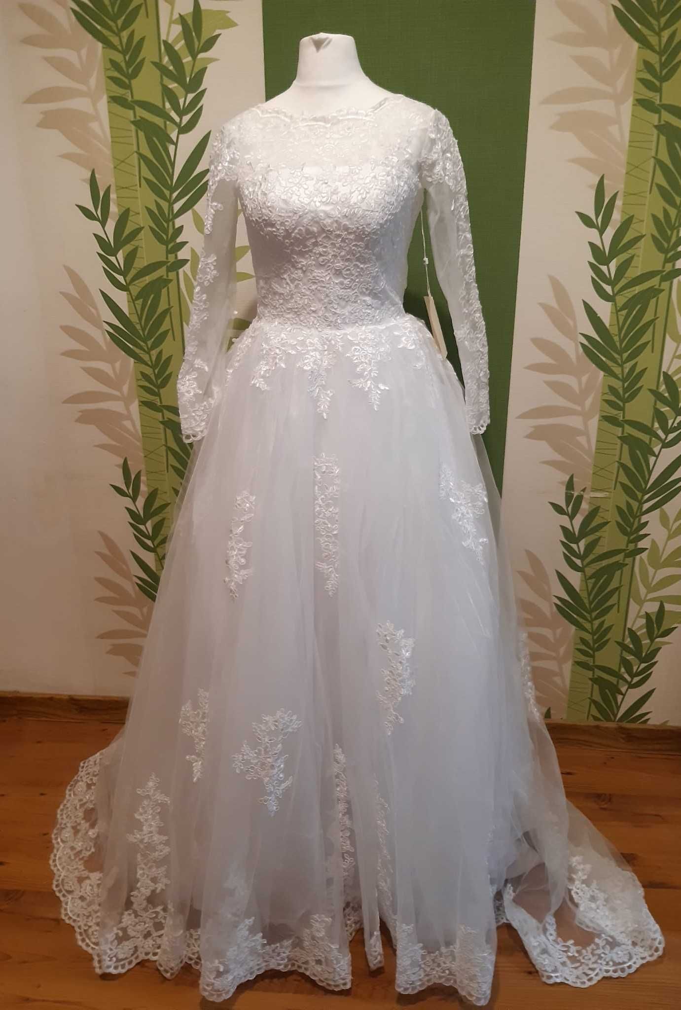 Rochie de mireasa cu etichetă , marimea S, marca Lanting