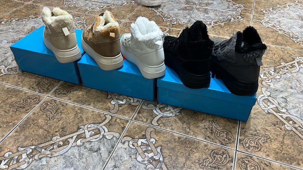 Зимние кроссовки, (оригинал)