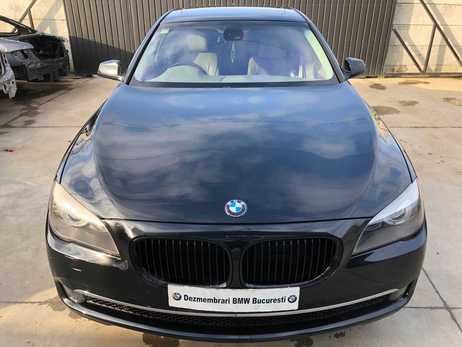 Dezmembrez BMW seria 7 F01 740d biturbo an 2010 N57D30B 306cp