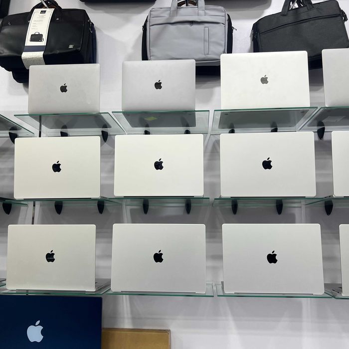 MacBook Pro M1 Pro 16" 32/512