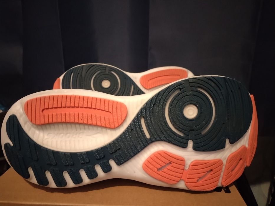 Brooks Glicerin 21. Номер 42