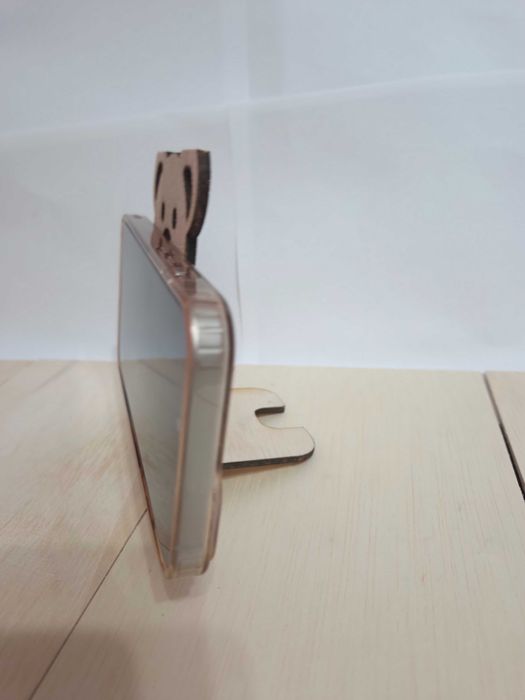 Gravare laser pe diverse materiale