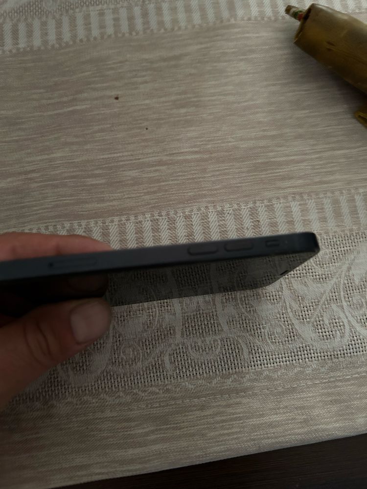 Iphone 12 mini във перфектно състояние