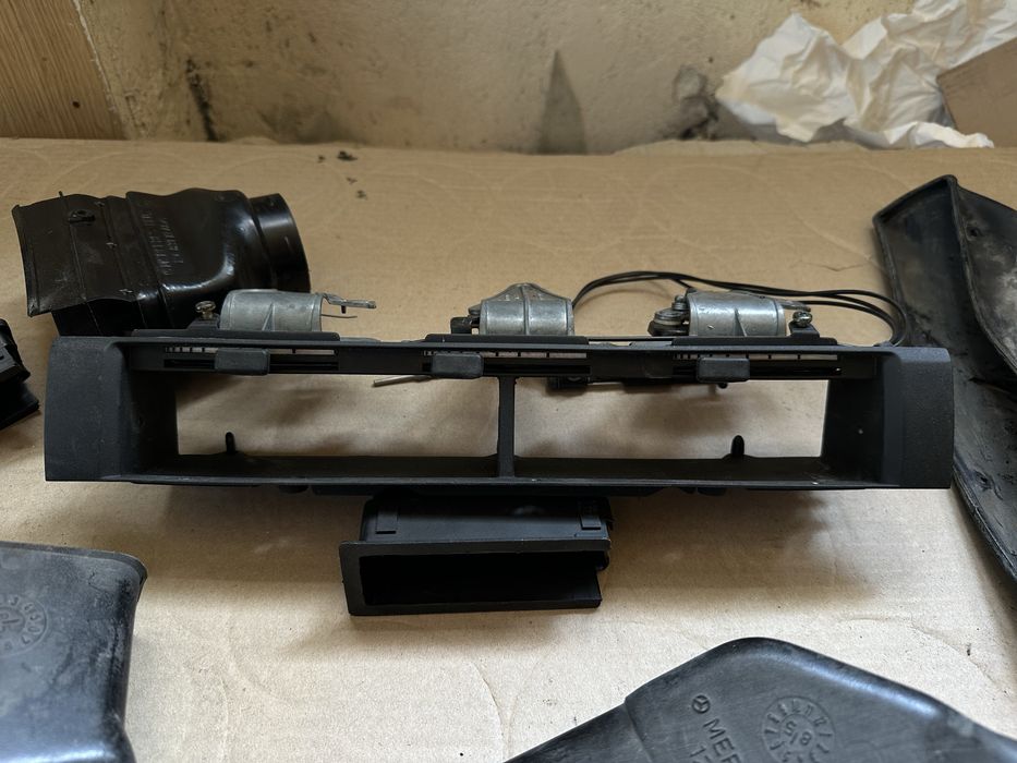 Части за Mercedes W126 , C126 SEC