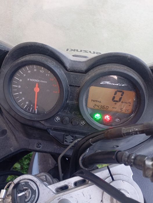 Vând motocicletă Suzuki Bandit