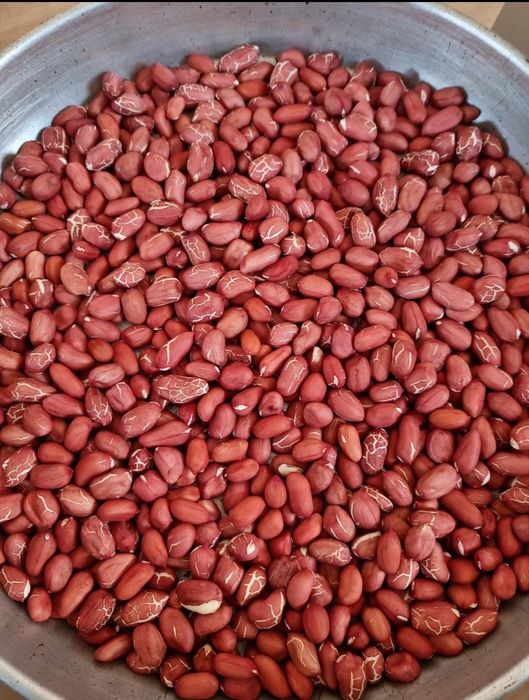 Фъстъци на едро - сурови и печени