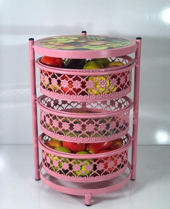 Dekorativ sabzavot va meva savati. Metalldan