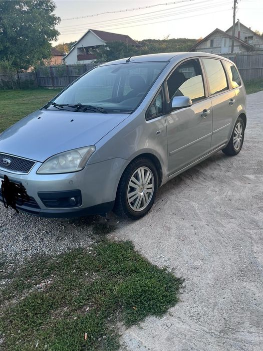 Vând Ford c-max  preț neg