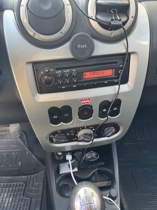 Vînd Dacia Logan MCV