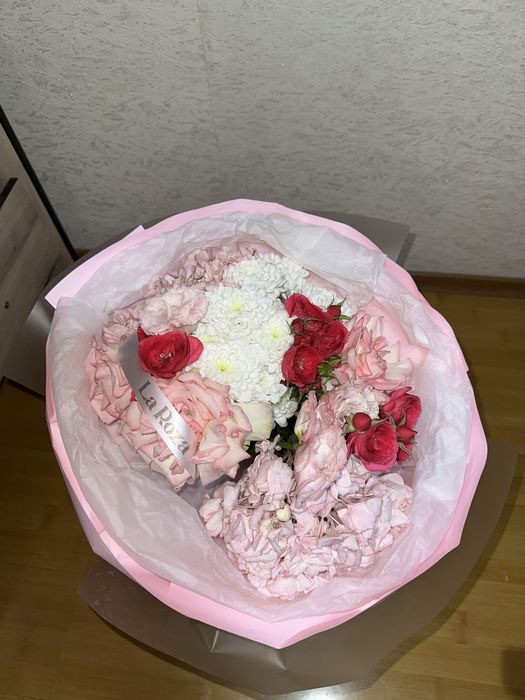 Продам букет срочно!!