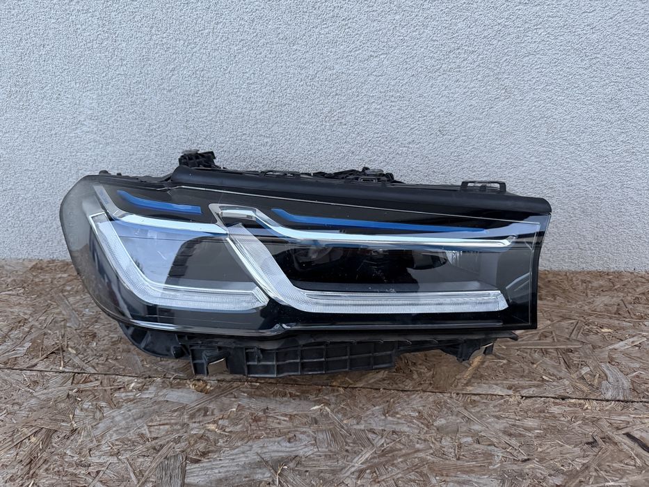 Far dreapta BMW Seria5 G30 G31 LCI Facelift Full LED LASER Original