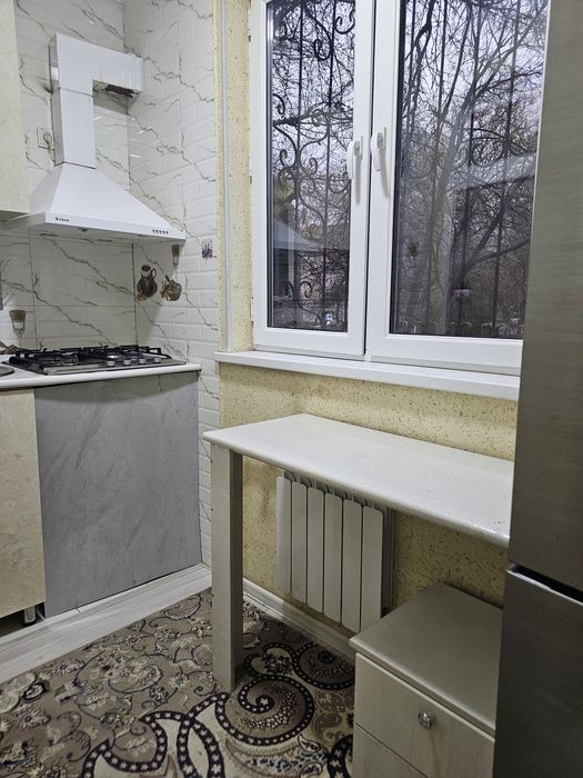 Сдаю Свою 2хкомн.квартиру в АРЕНДУ без комисс-х в Феруза массиве.2/2/4