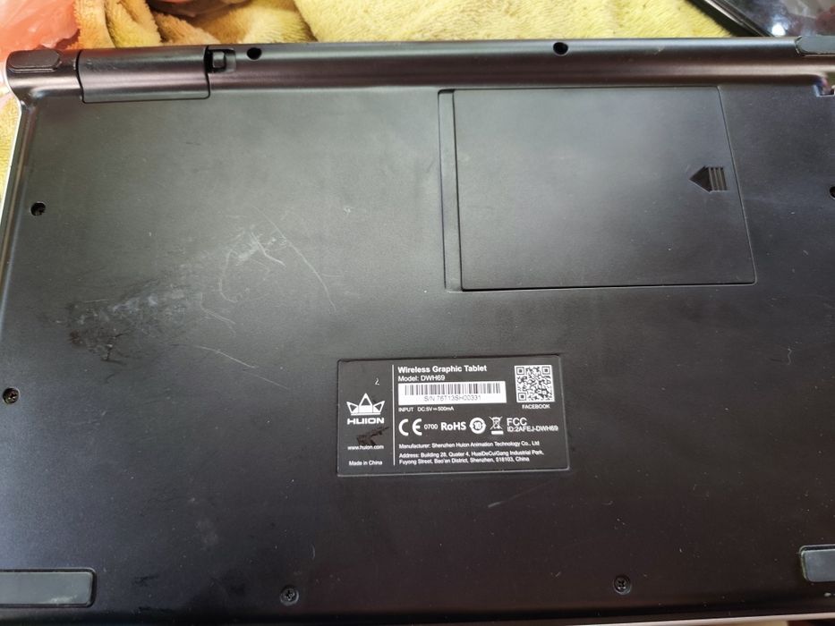 Huion DWH69 Wireless Graphics Tablet