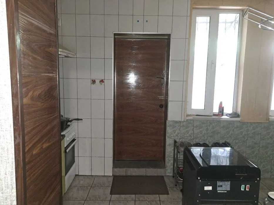 Продаётся 3/1/5 Ахмад Югнакий средний ремонт ор-р Корзинка, Медимакс !