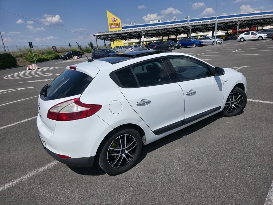 Renault Megane 3, pachet BOSE, 1.5dci, panoramic