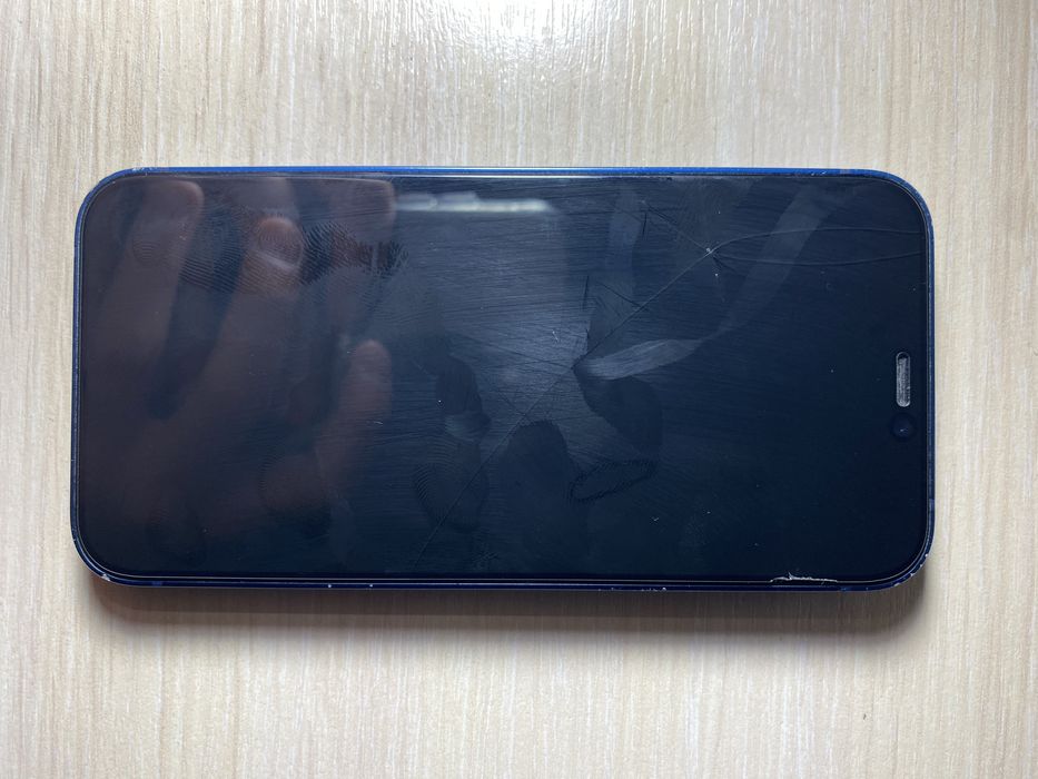 Айфон 12мини.