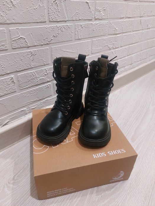 Продам зимние ботинки