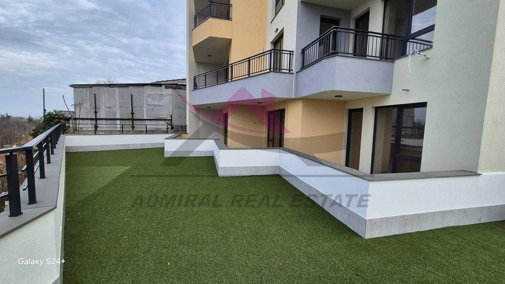 Продава се Тристаен апартамент в Варна, Аспарухово - 113 кв.м за 1177 €/кв.м - Снимка #1