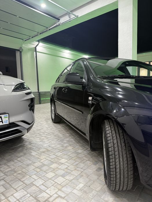 Jentra srochna sotiladi bitta qol mowina