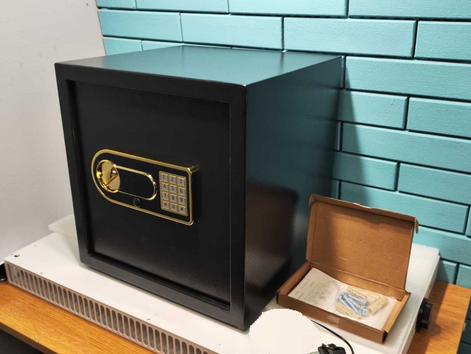 Mejasg 31 L огнеупорен сейф с аларма и чанта 37x31x31см