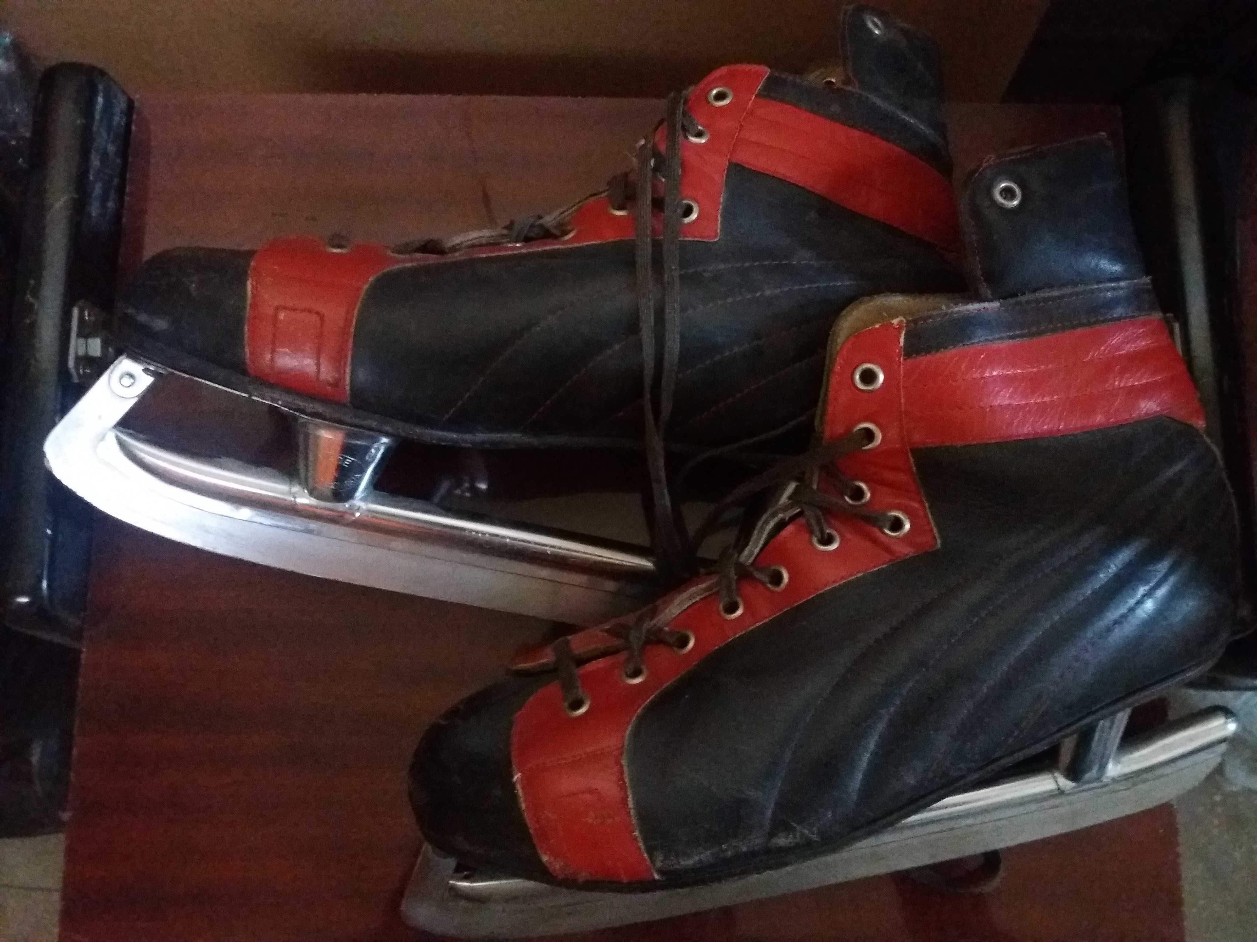 Patine hockey vintage 44-45 Professional _Cehoslovacia