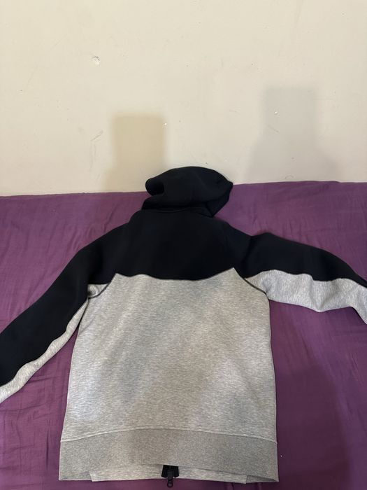 Nike tech fleece размер M