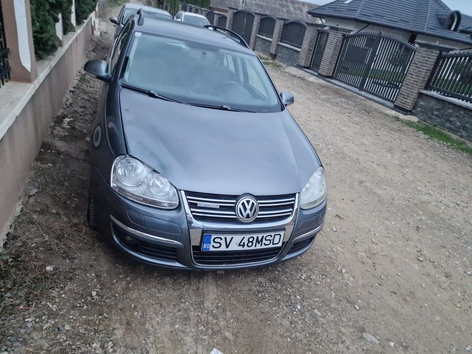 Vând Volkswagen golf 5