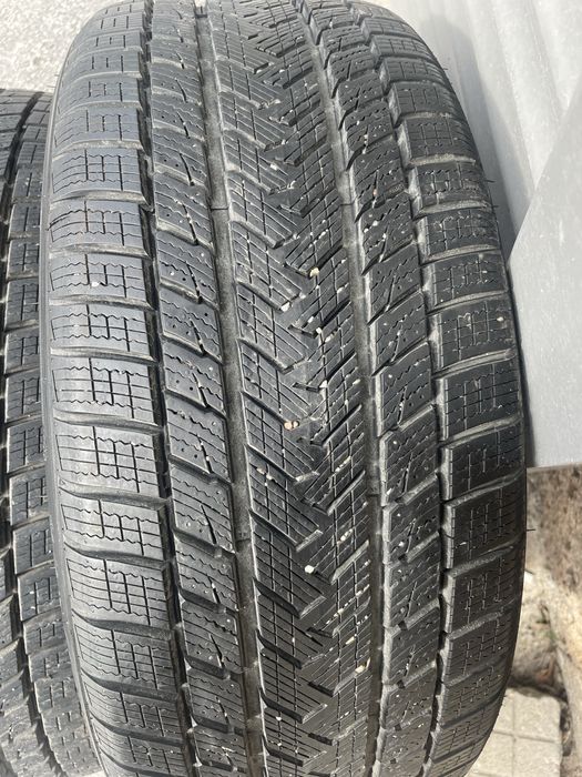 Продавам 4 бр. зимни гуми Gripmax 225/40 R19