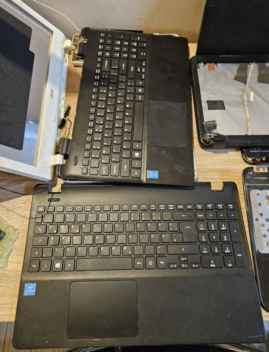 Laptopuri pt piese de schimb