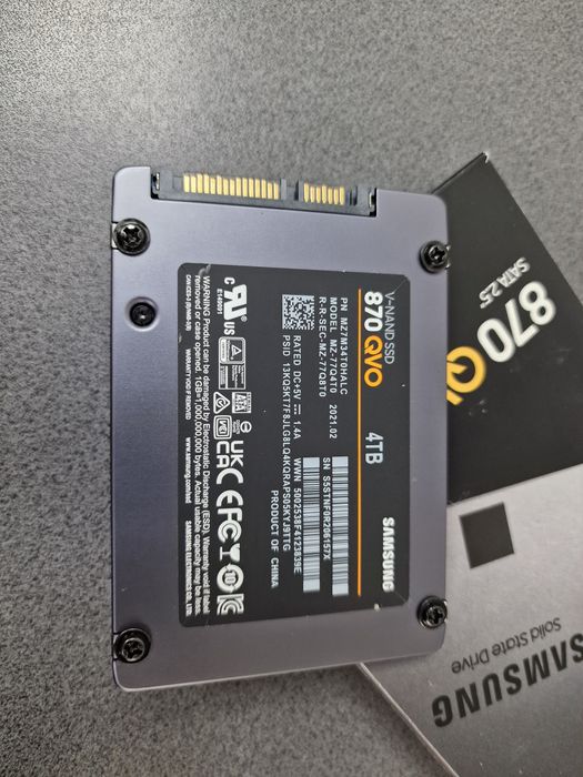 Ssd Samsung 870 QVO de 4Tb memorie