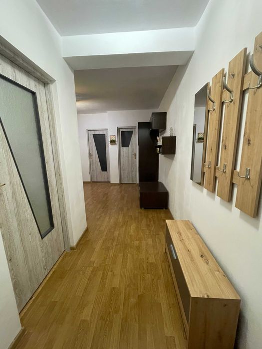 Apartament 38mp + 7mp balcon inchis, parcare, zona Vivo