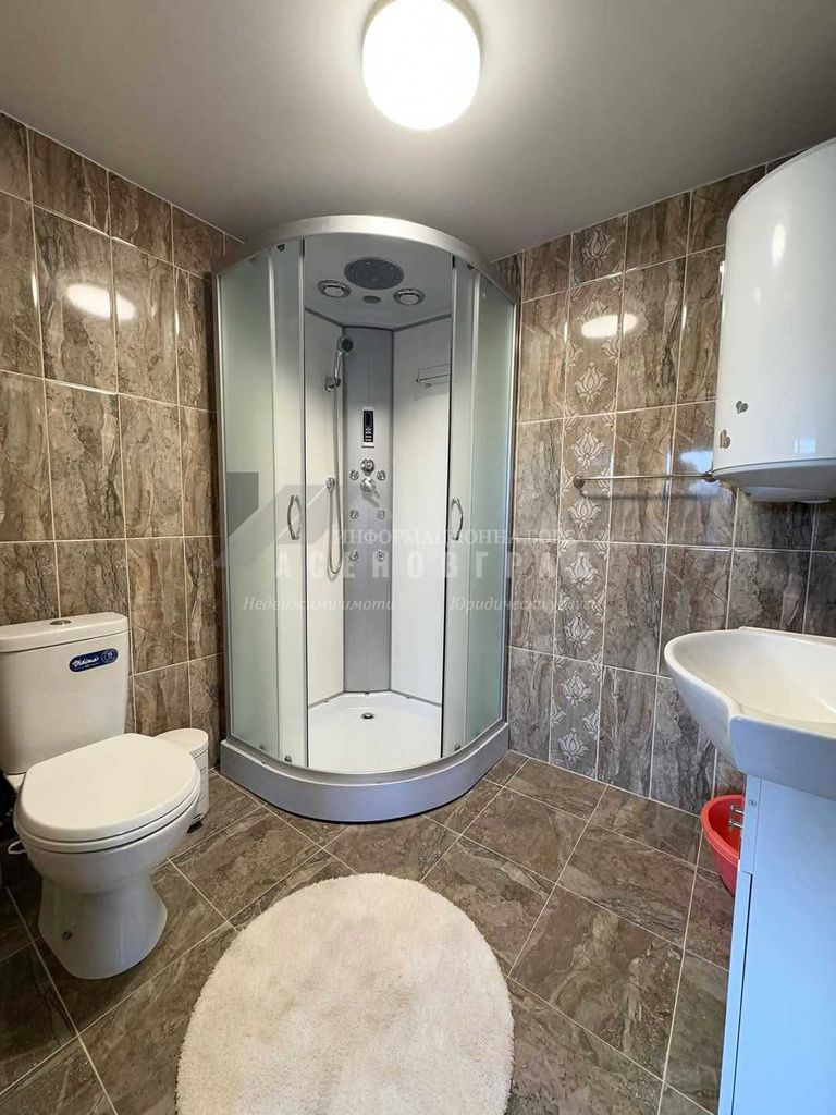 Продава се Къща в Асеновград - 300 кв.м за 3 €/кв.м - Снимка #4