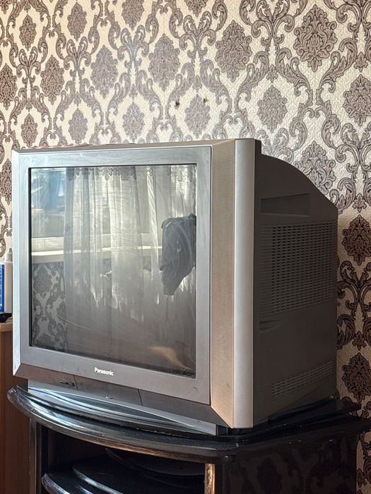 Продам телевизор