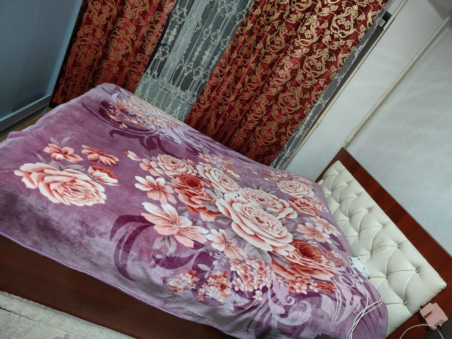 Продам кровать и диван